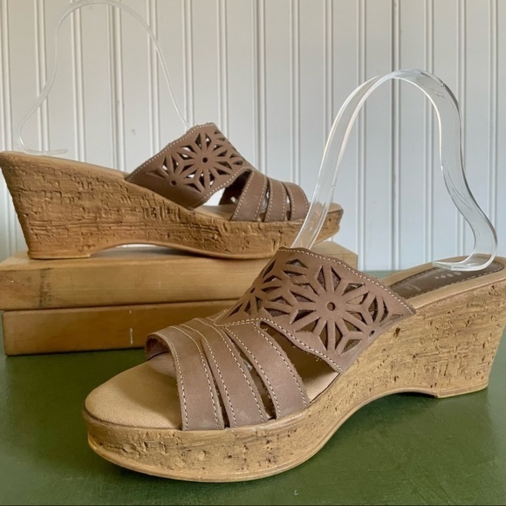 Spring Step DORA Slide Wedge Platform Sandals - Picture 8 of 9